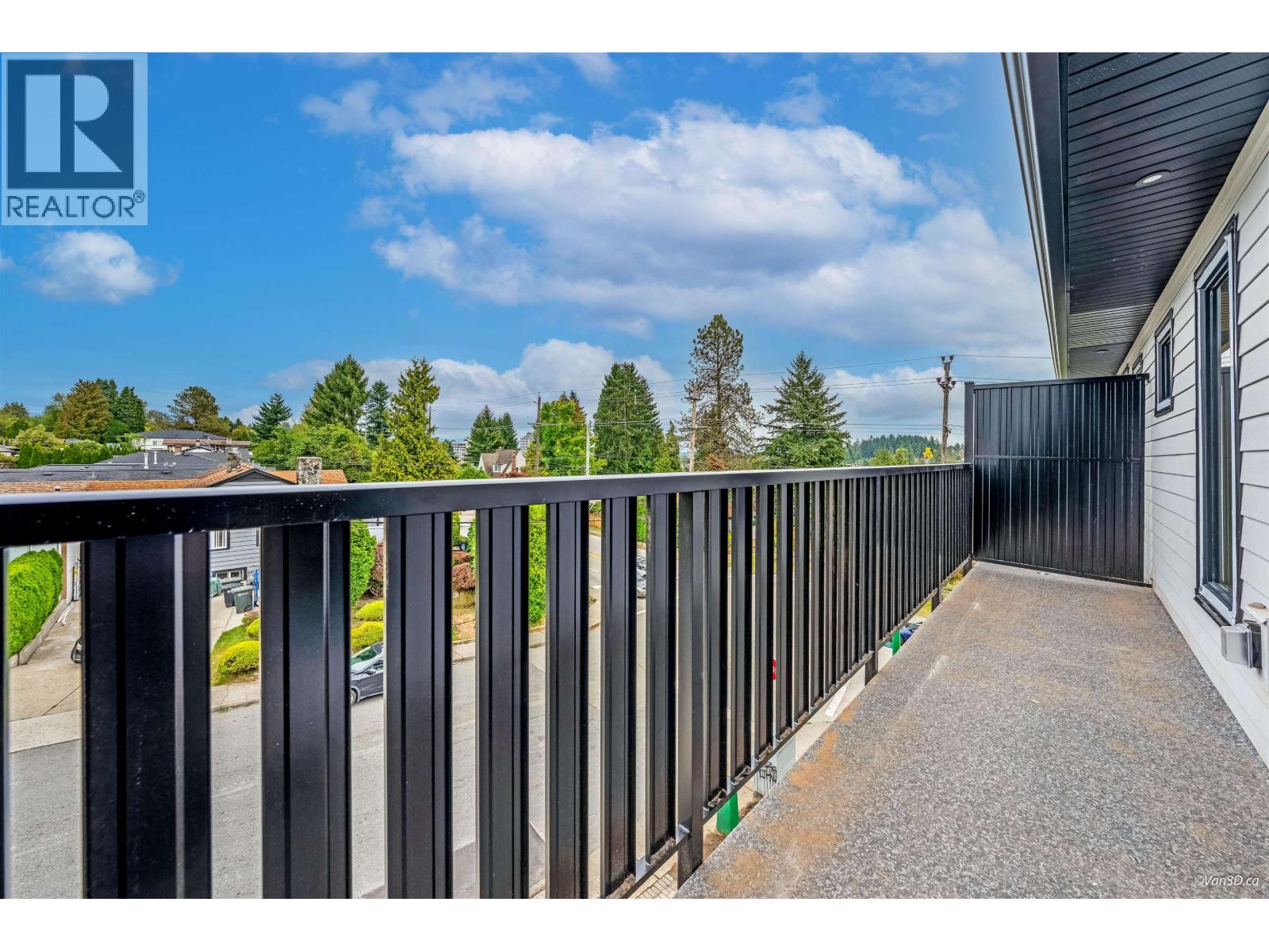 4 7893 2ND STREET, Burnaby