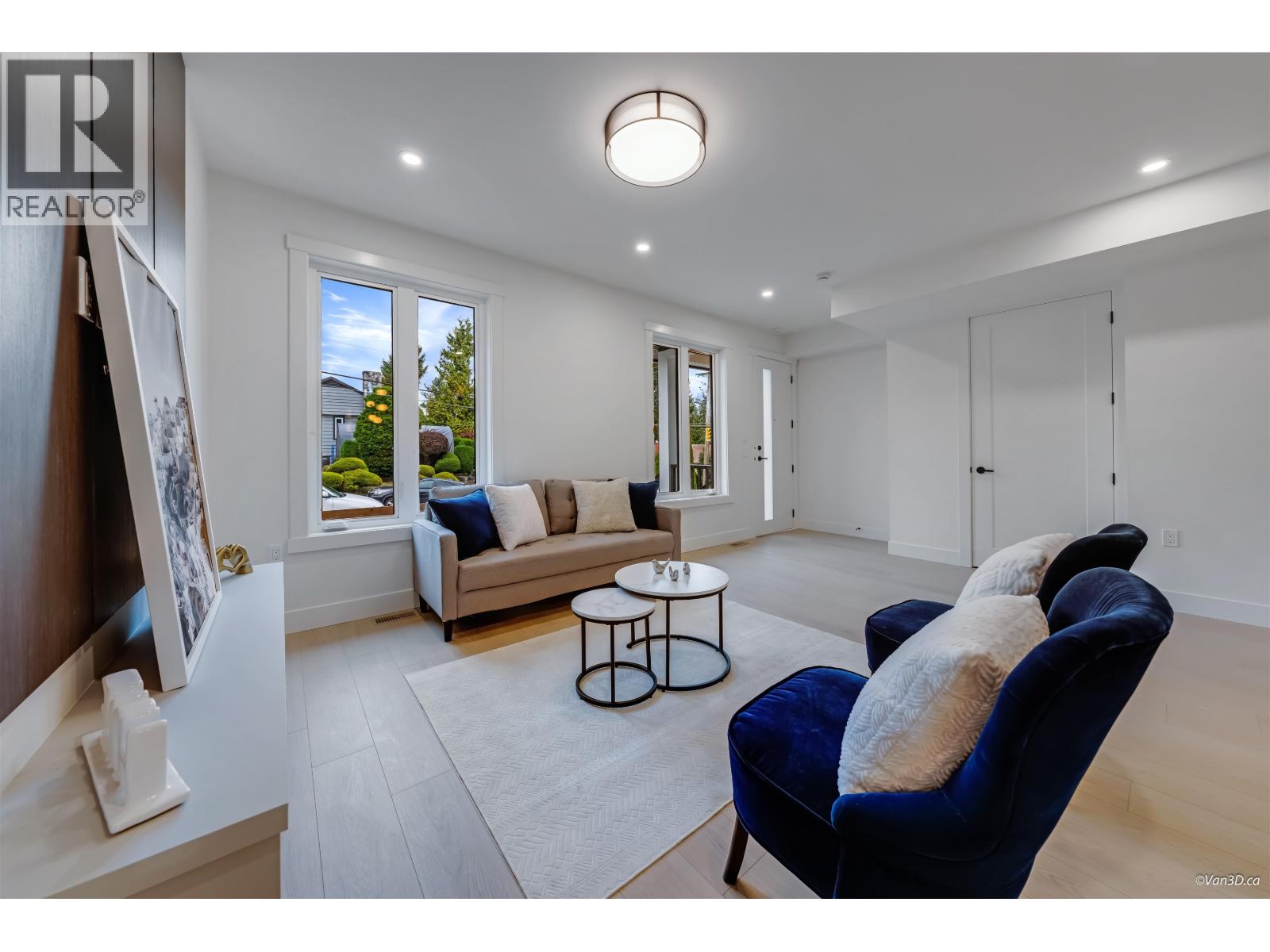 4 7893 2ND STREET, Burnaby