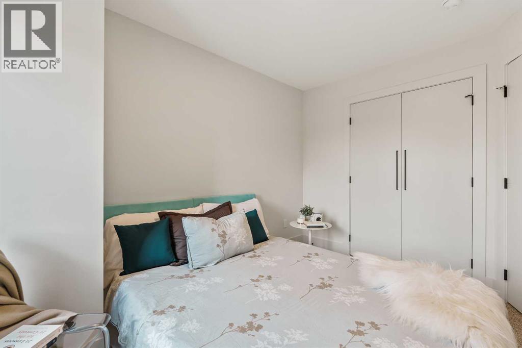 Single Family House for Sale in   Street NW West Hillhurst Calgary 