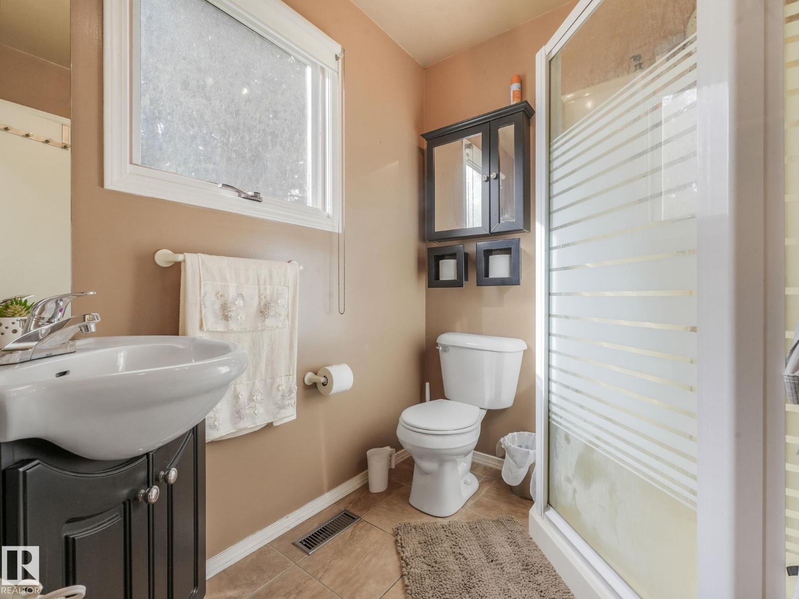 #37 52249 range road 233, Rural Strathcona County