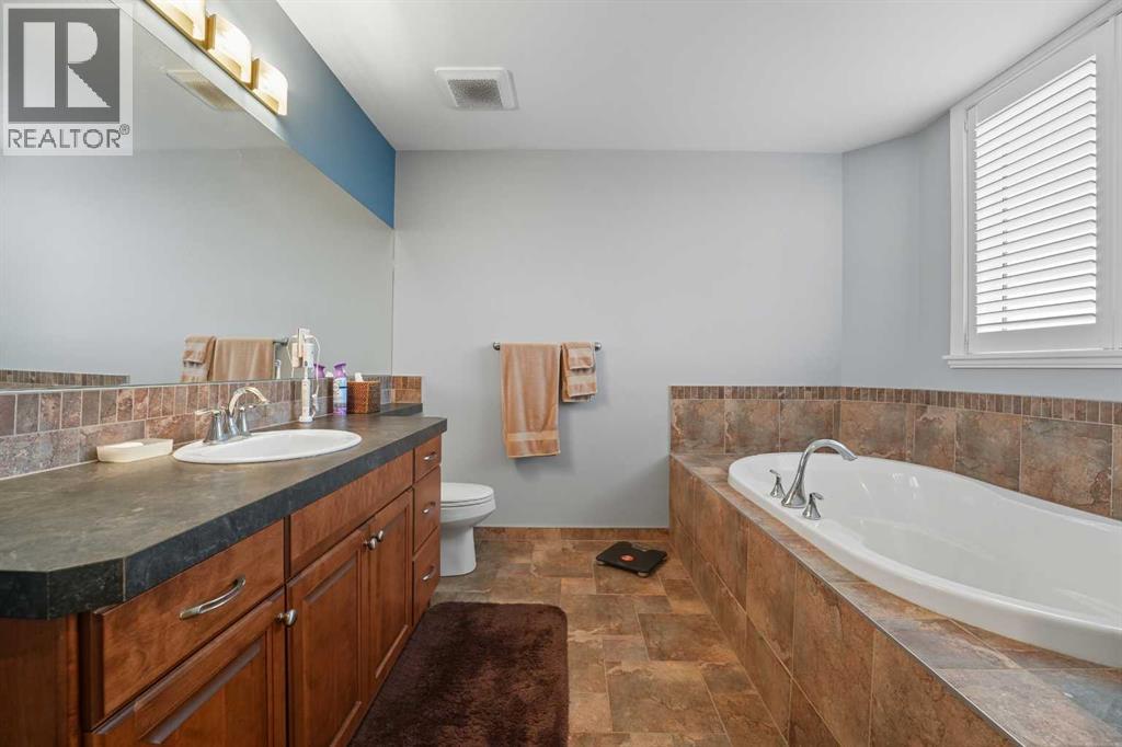 4707 50 Street, Sylvan Lake