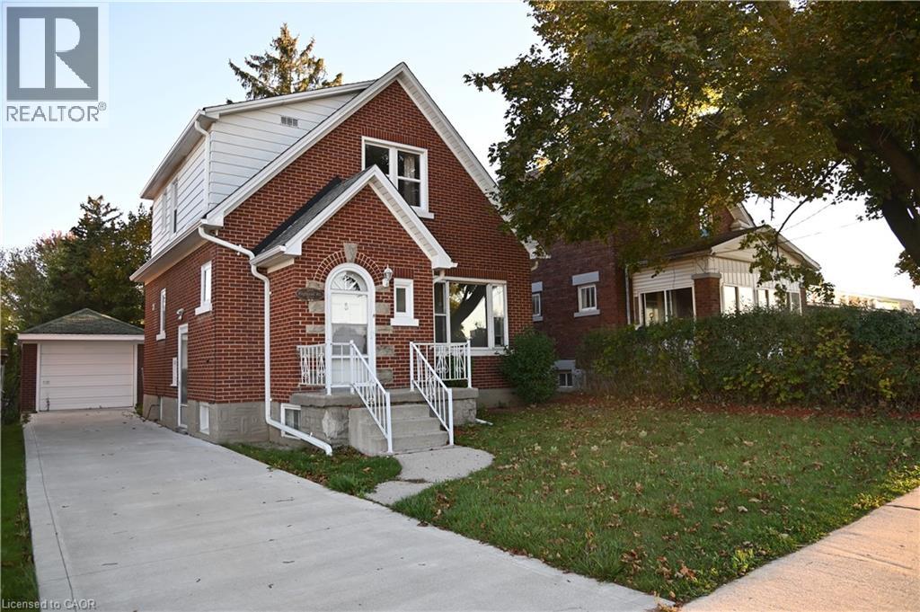 185 HIGHLAND Road W
