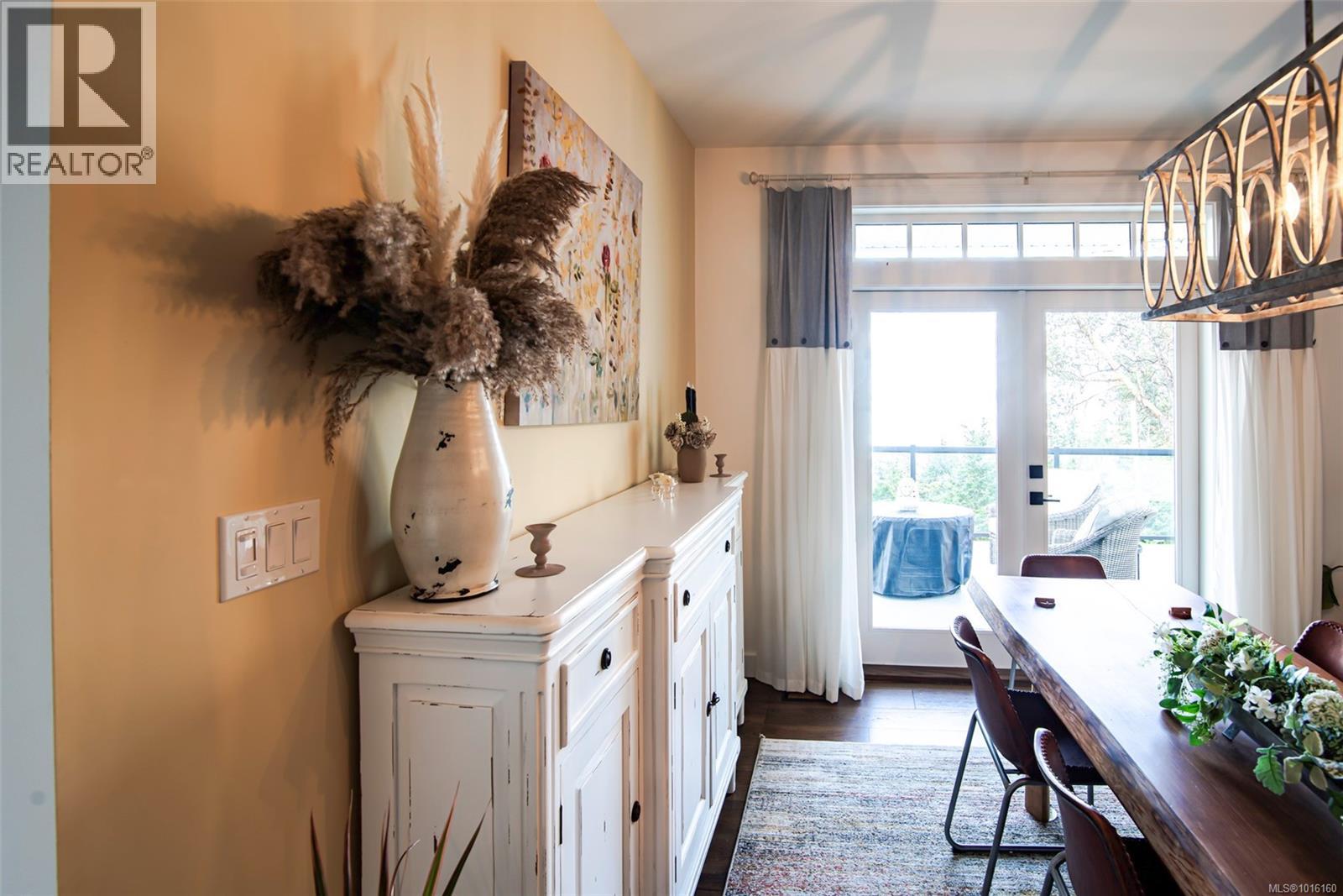  347 Collins Road, Salt Spring