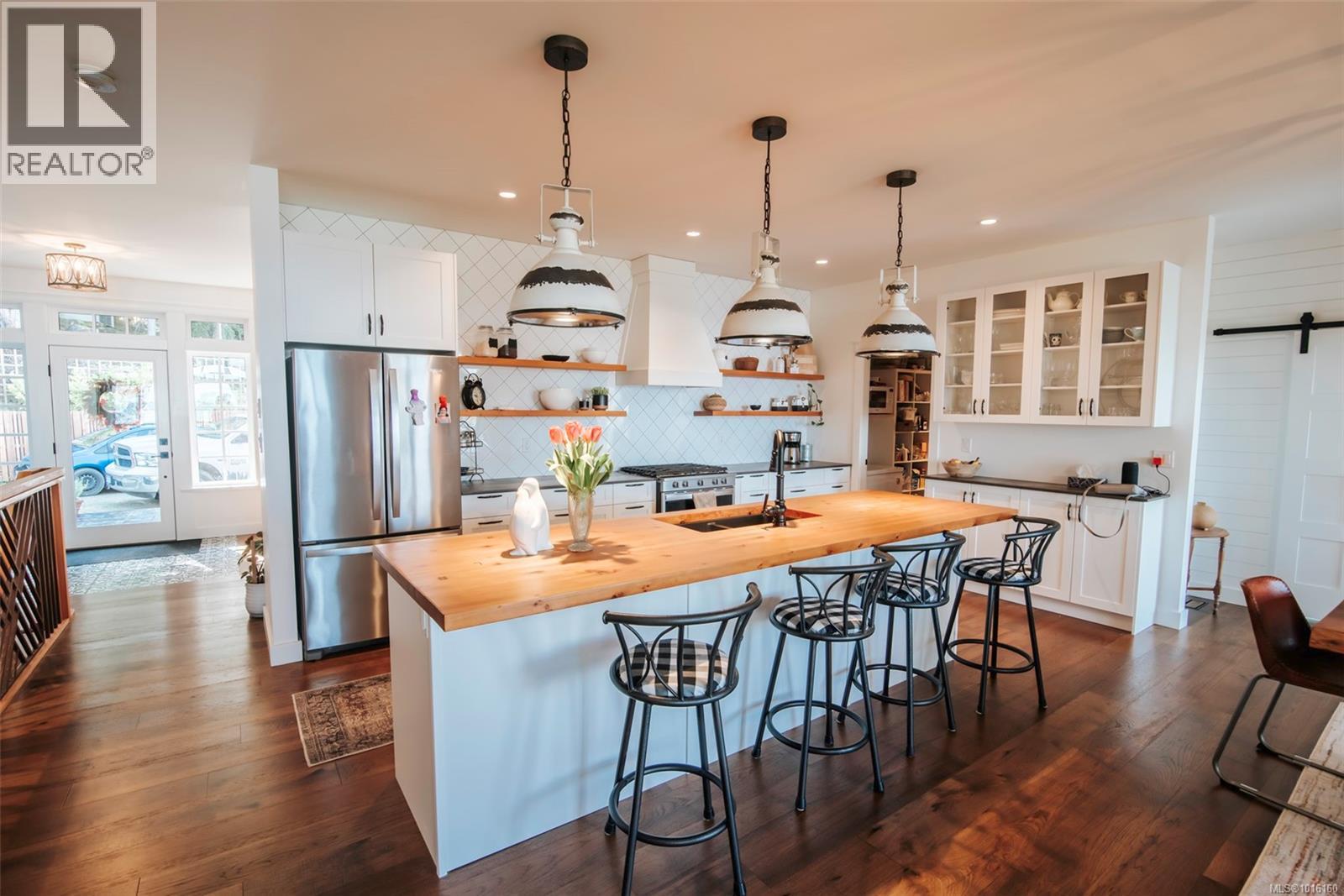  347 Collins Road, Salt Spring