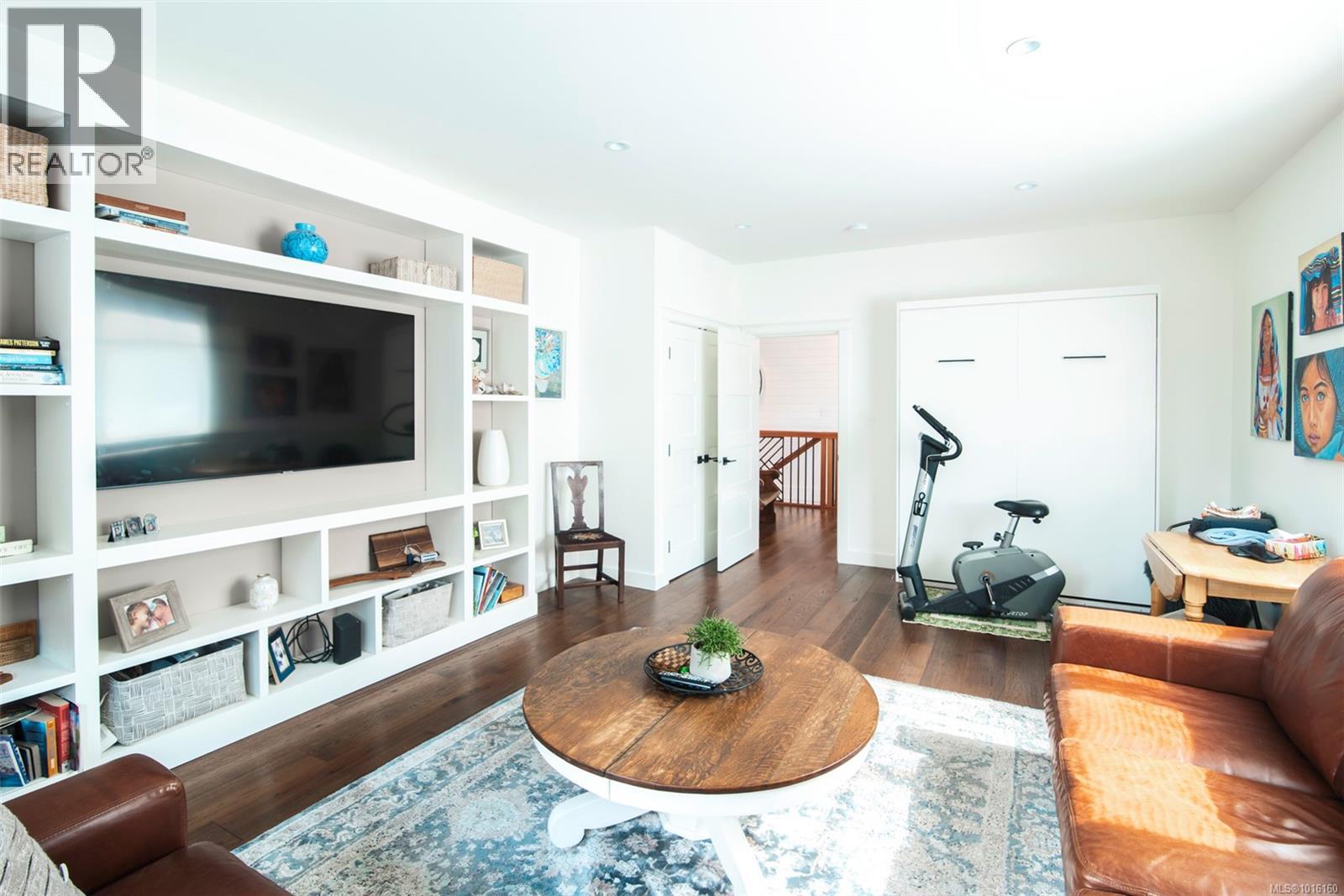  347 Collins Road, Salt Spring