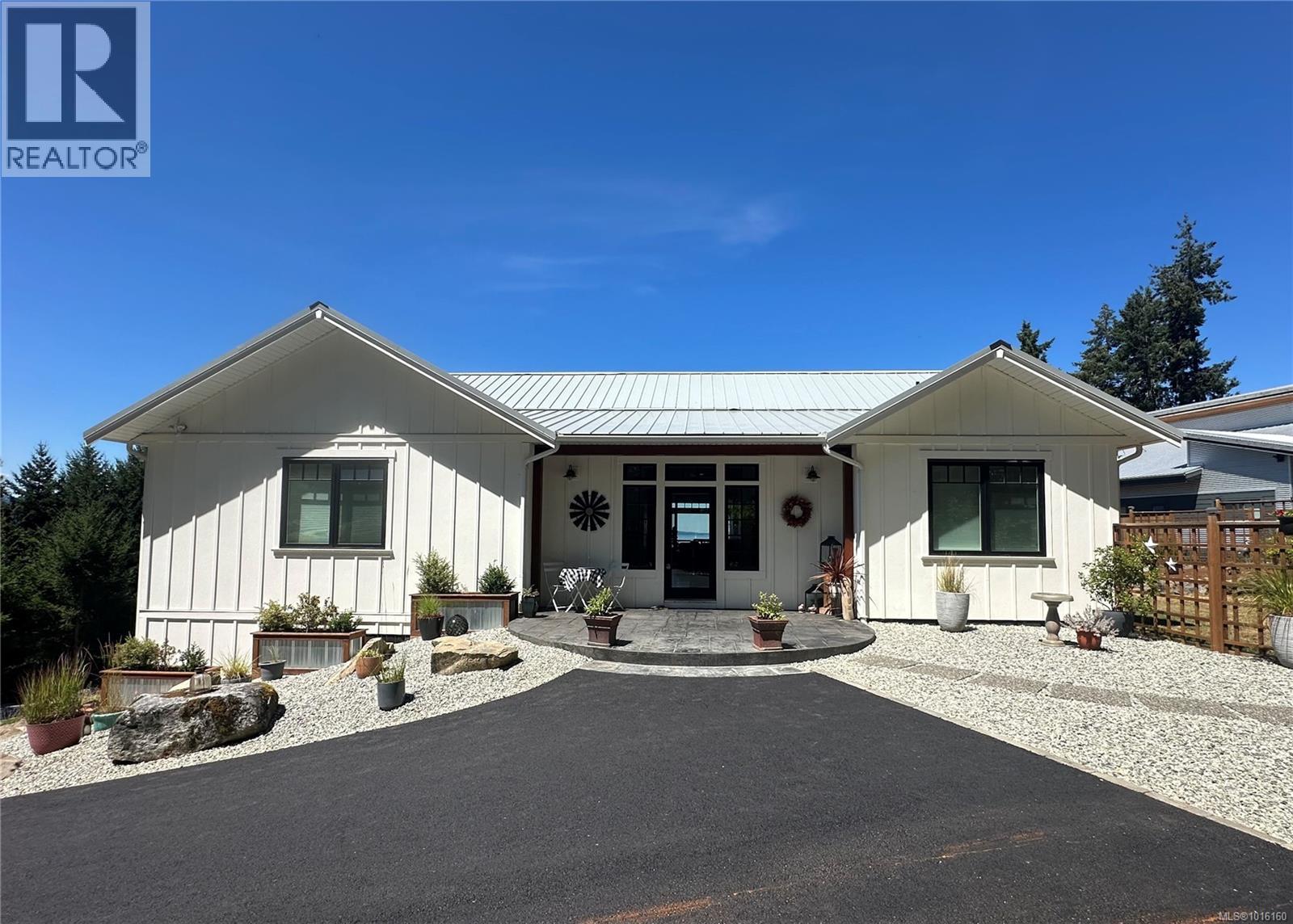 347 Collins Road, Salt Spring