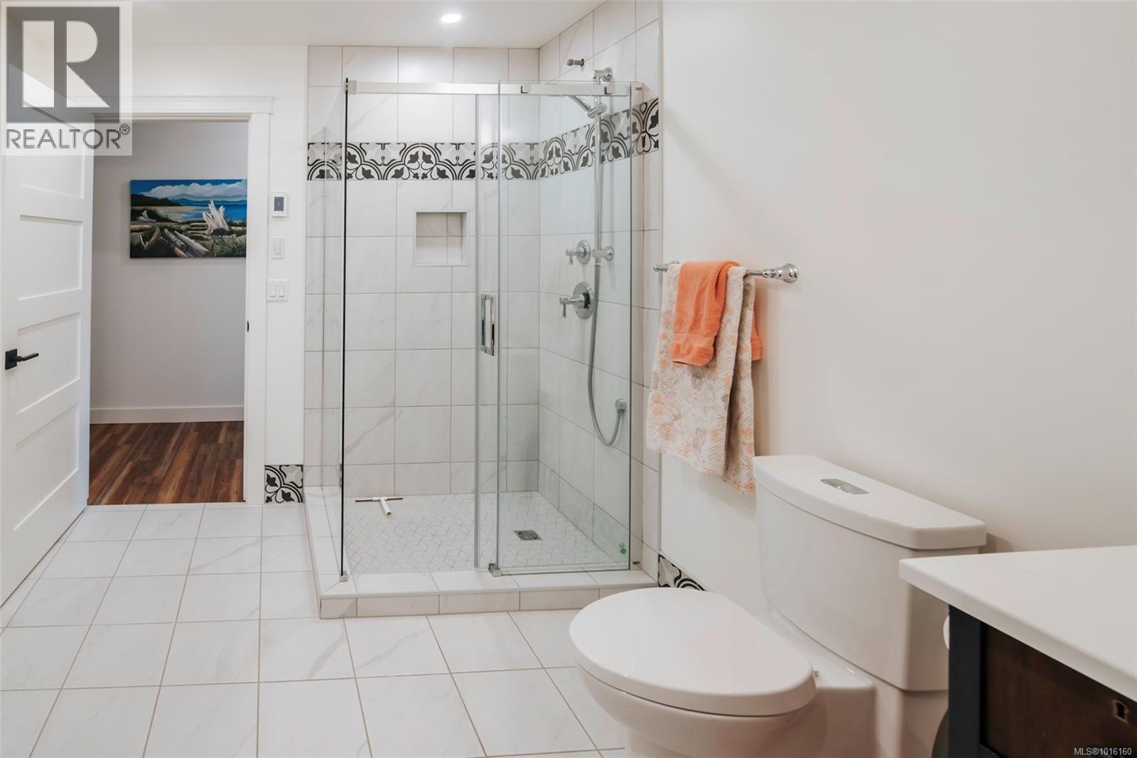  347 Collins Road, Salt Spring