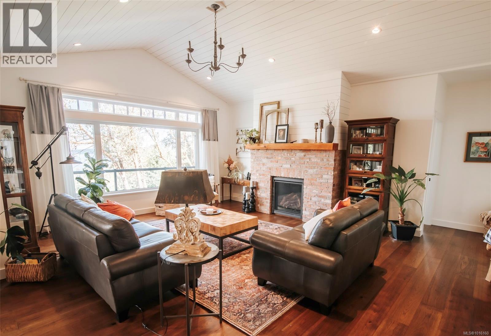  347 Collins Road, Salt Spring