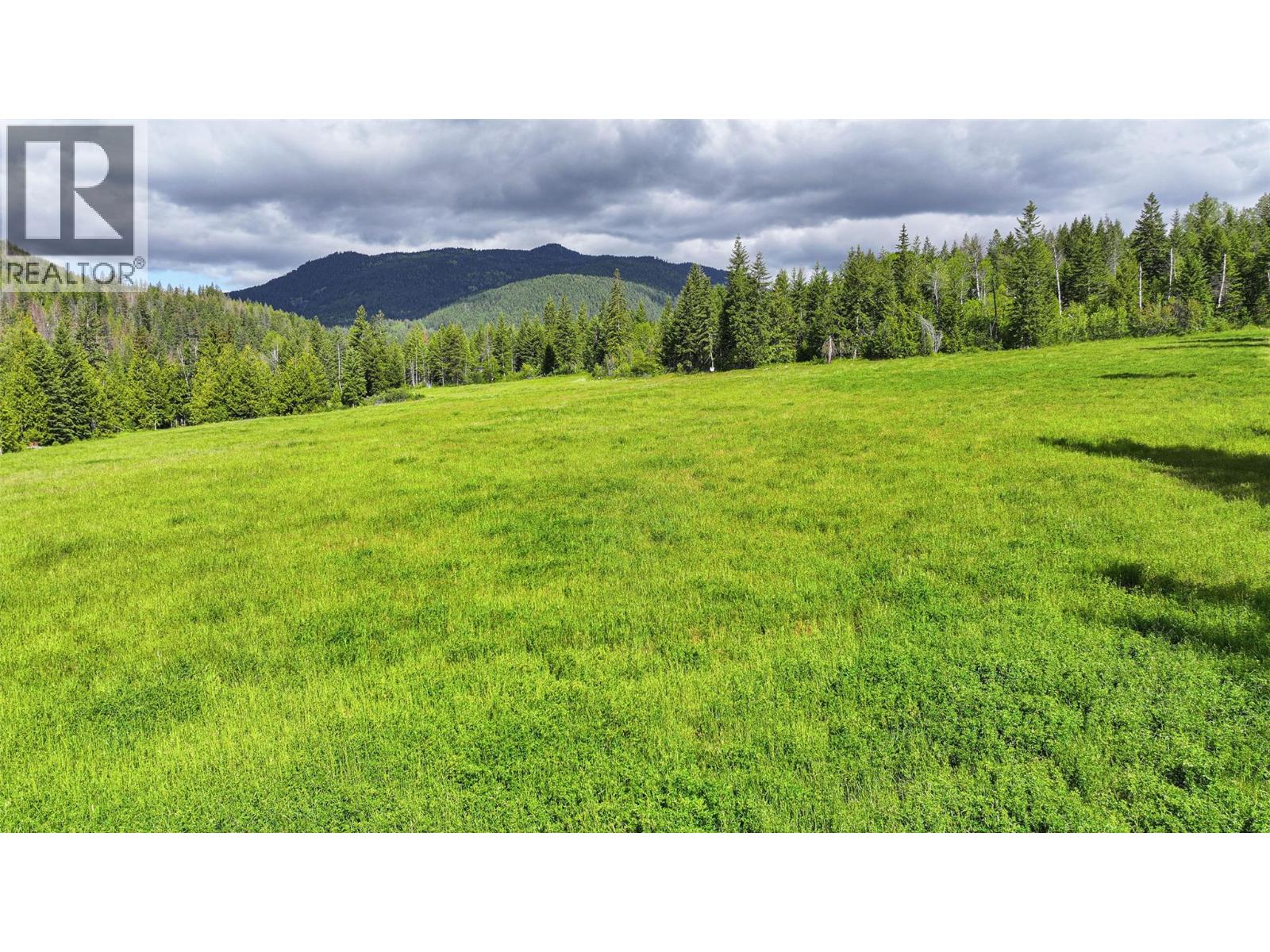  1075 Six Mile Creek Road, Vernon