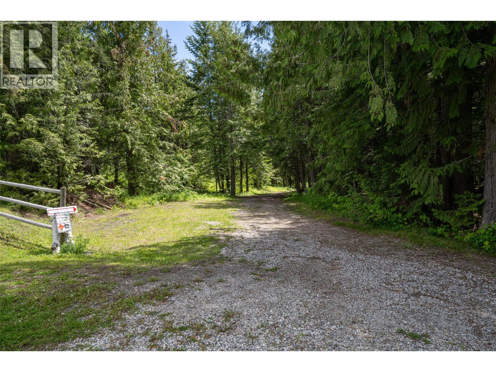  1075 Six Mile Creek Road, Vernon
