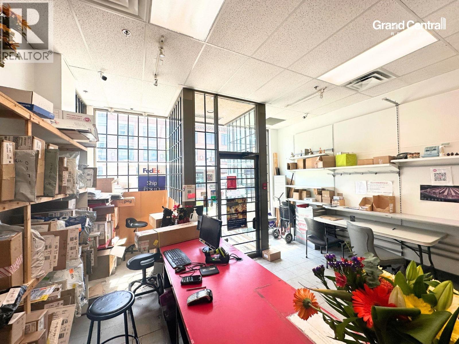 103 1595 W BROADWAY, Vancouver