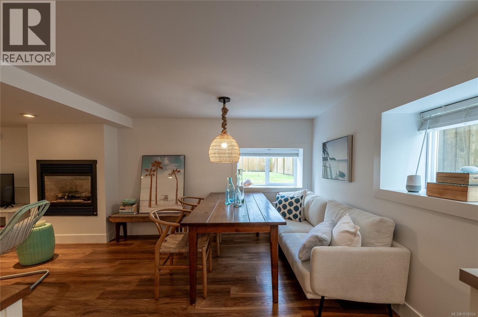  2709 Burdick Avenue, Oak Bay