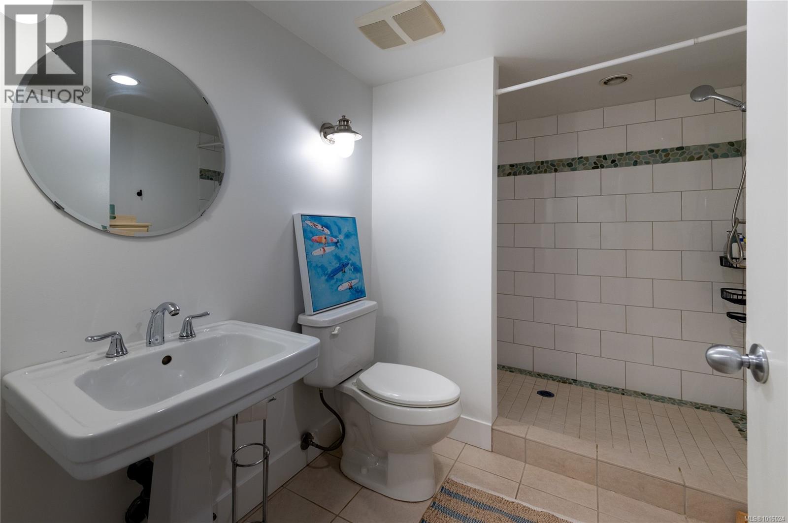  2709 Burdick Avenue, Oak Bay