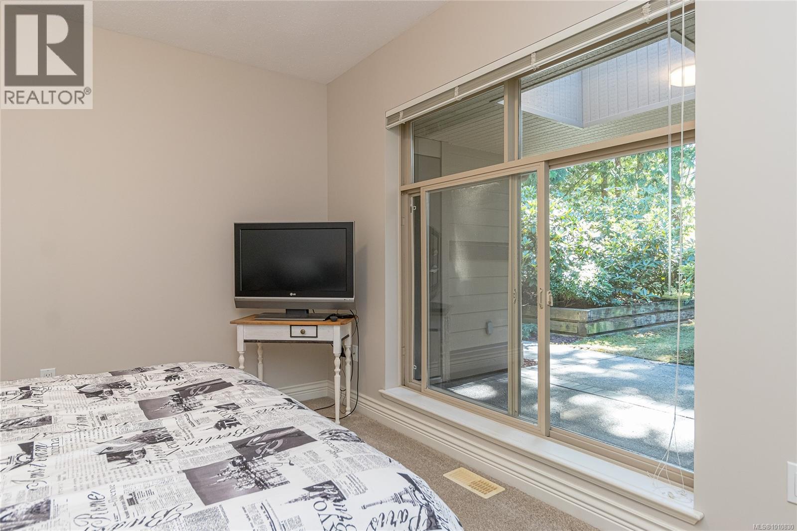 1283 Roberton Blvd, Parksville