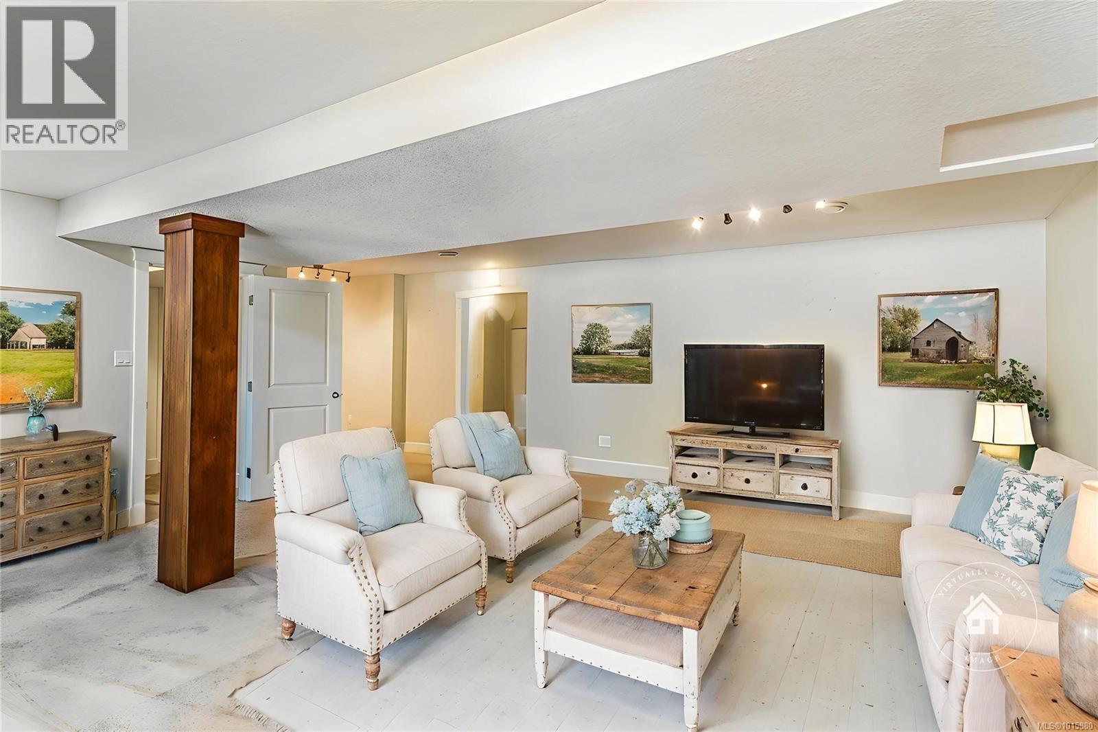 1075 Cinnamon Sedge Way, Nanoose Bay