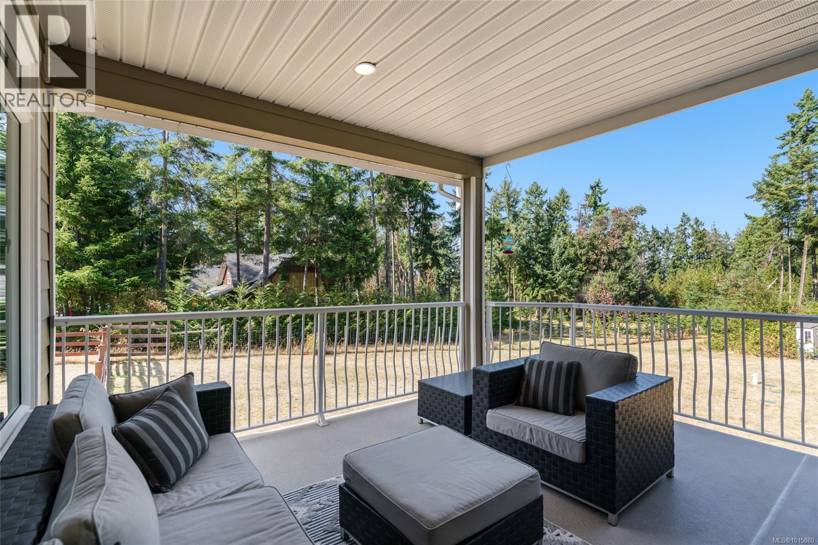1075 Cinnamon Sedge Way, Nanoose Bay