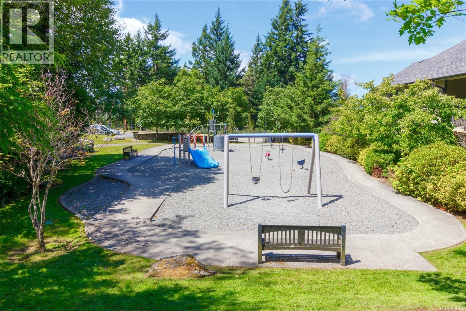 104 1395 Bear Mountain Parkway, Langford