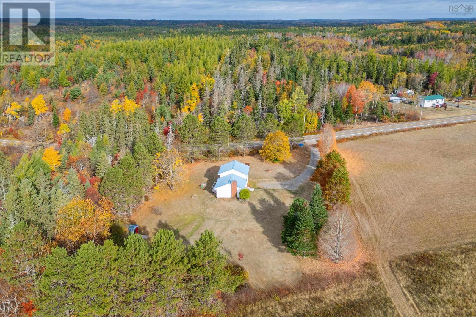 Property 40 of 40 of 9242 Highway 2