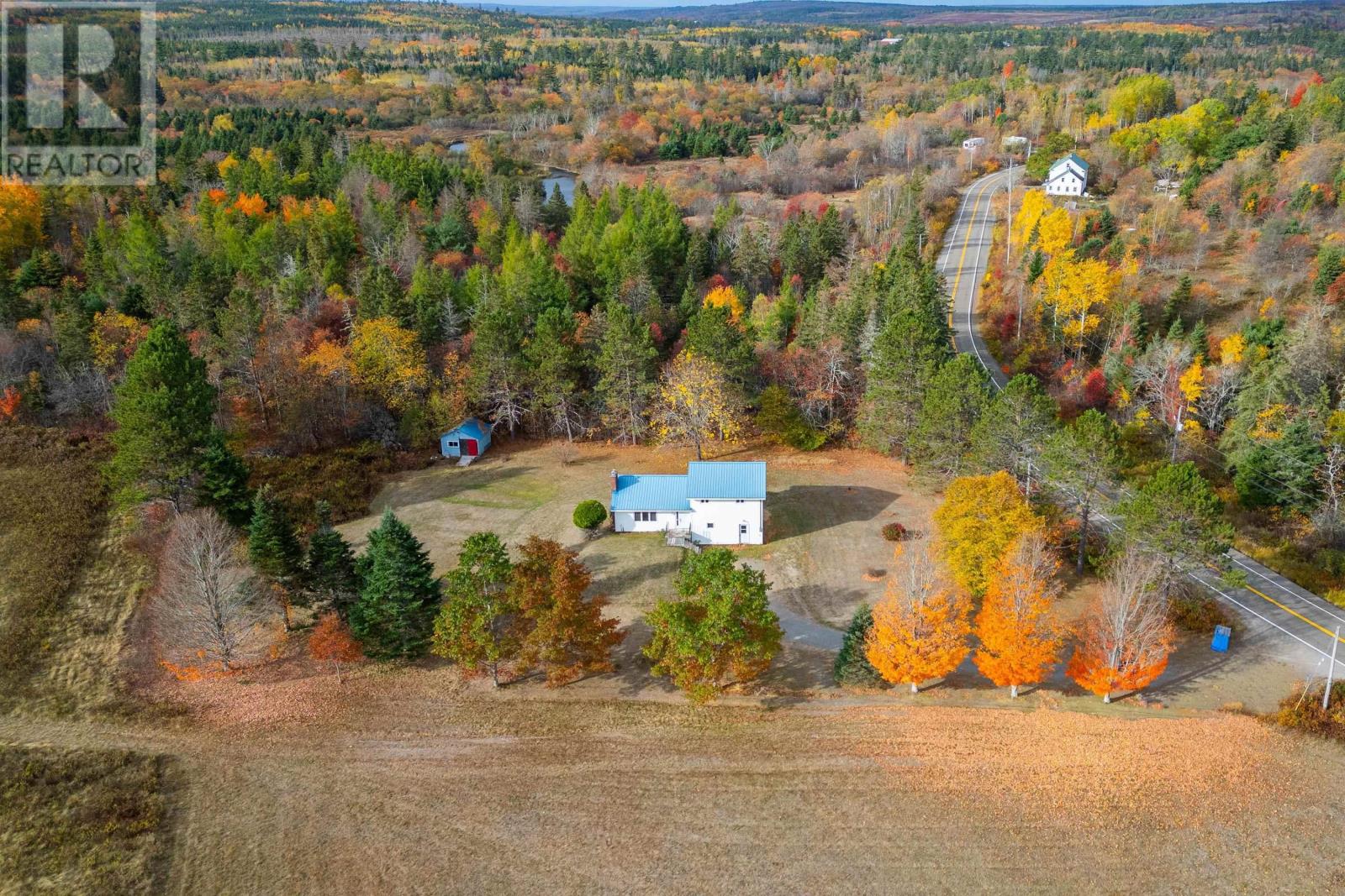 Property 5 of 40 of 9242 Highway 2