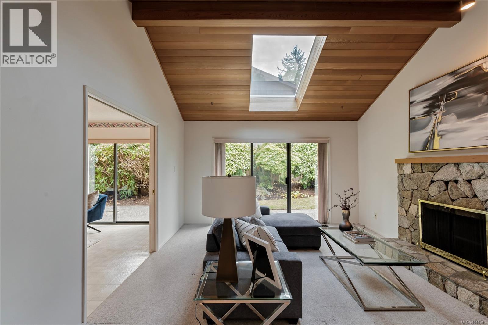  4066 Jason Place, Saanich