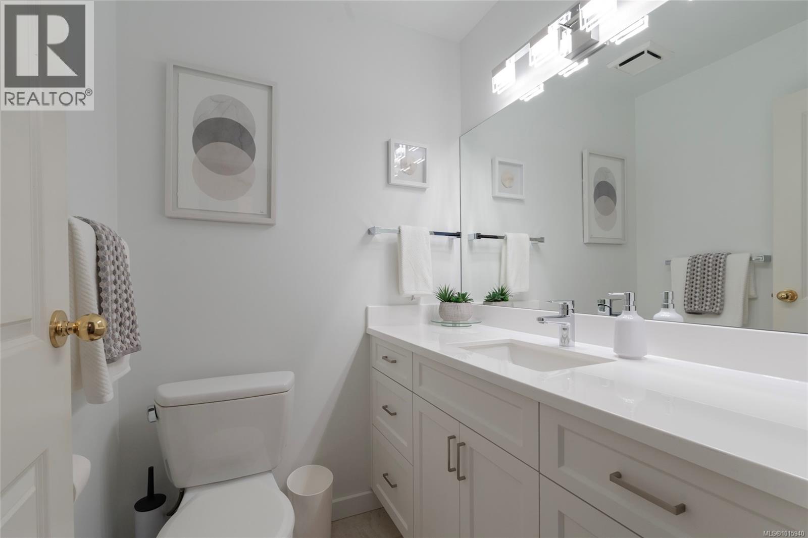  4066 Jason Place, Saanich