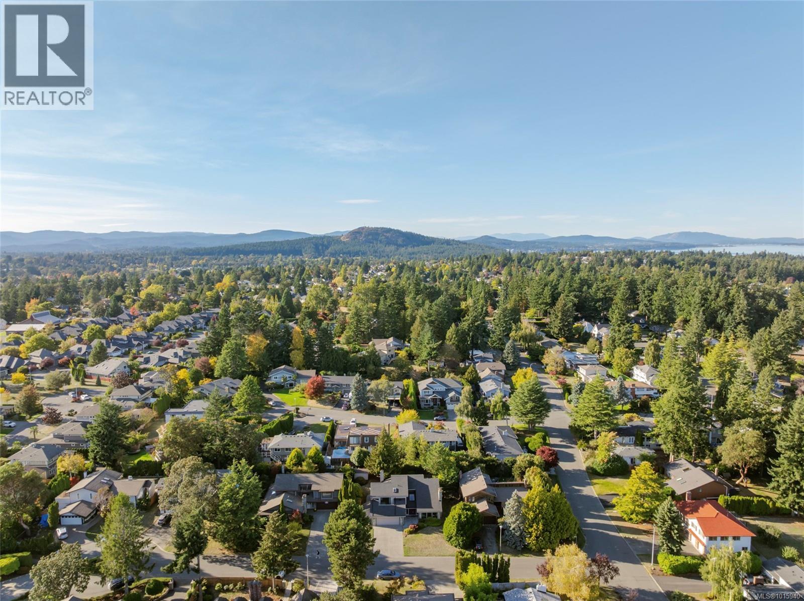  4066 Jason Place, Saanich