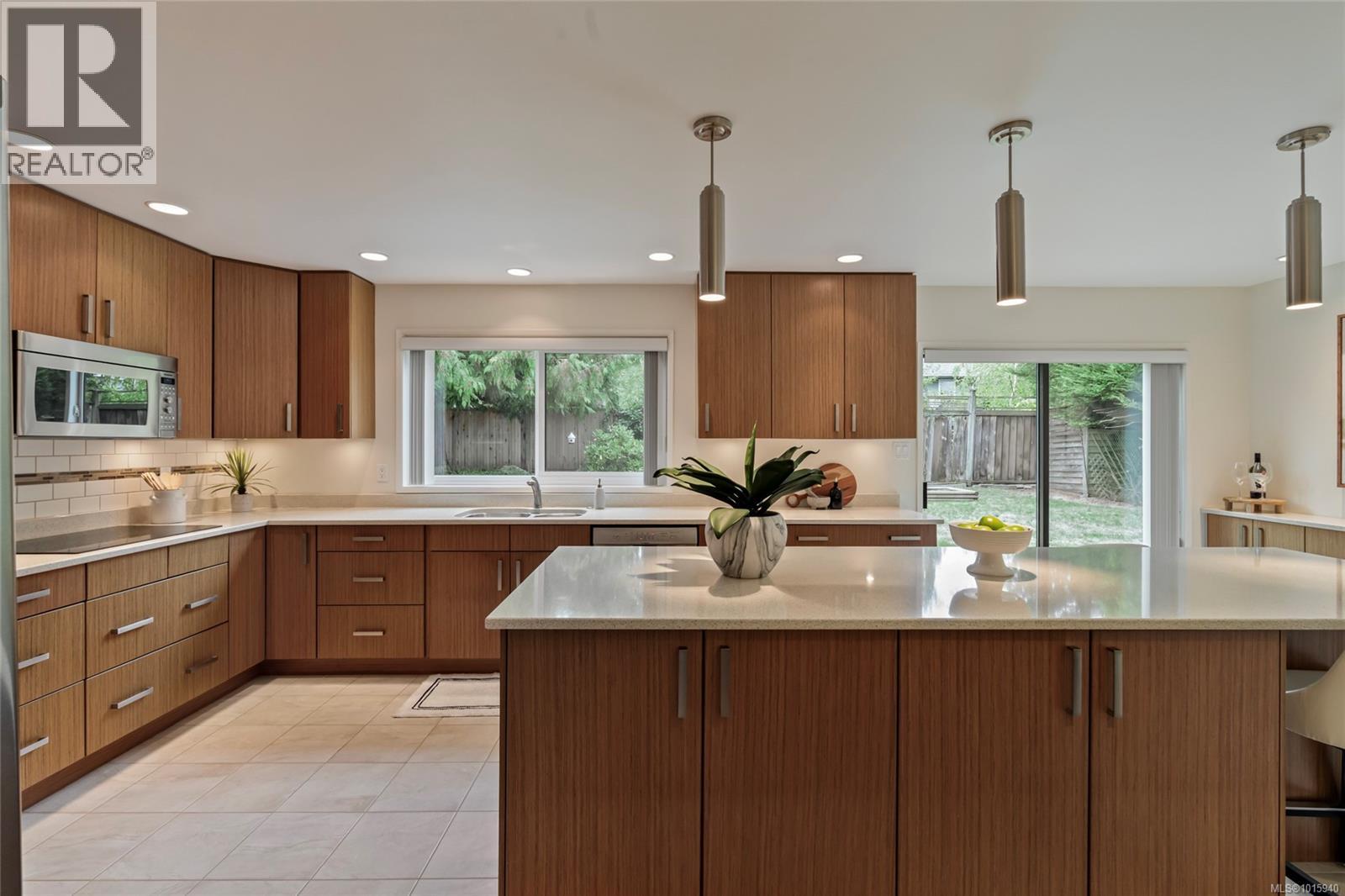  4066 Jason Place, Saanich