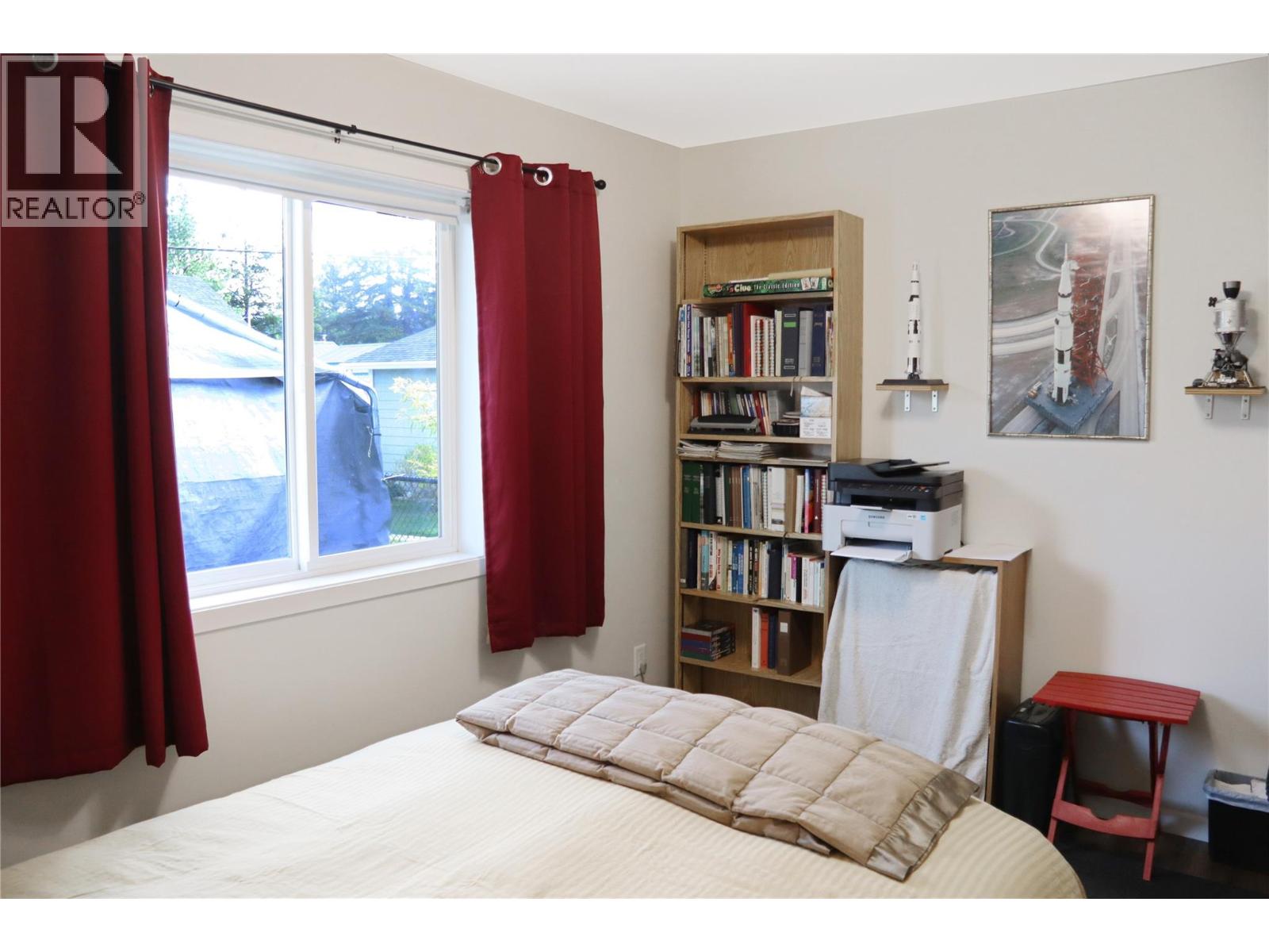 316 FENCHURCH Avenue, Princeton