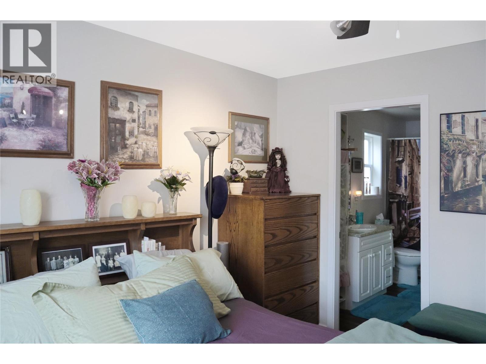 316 FENCHURCH Avenue, Princeton