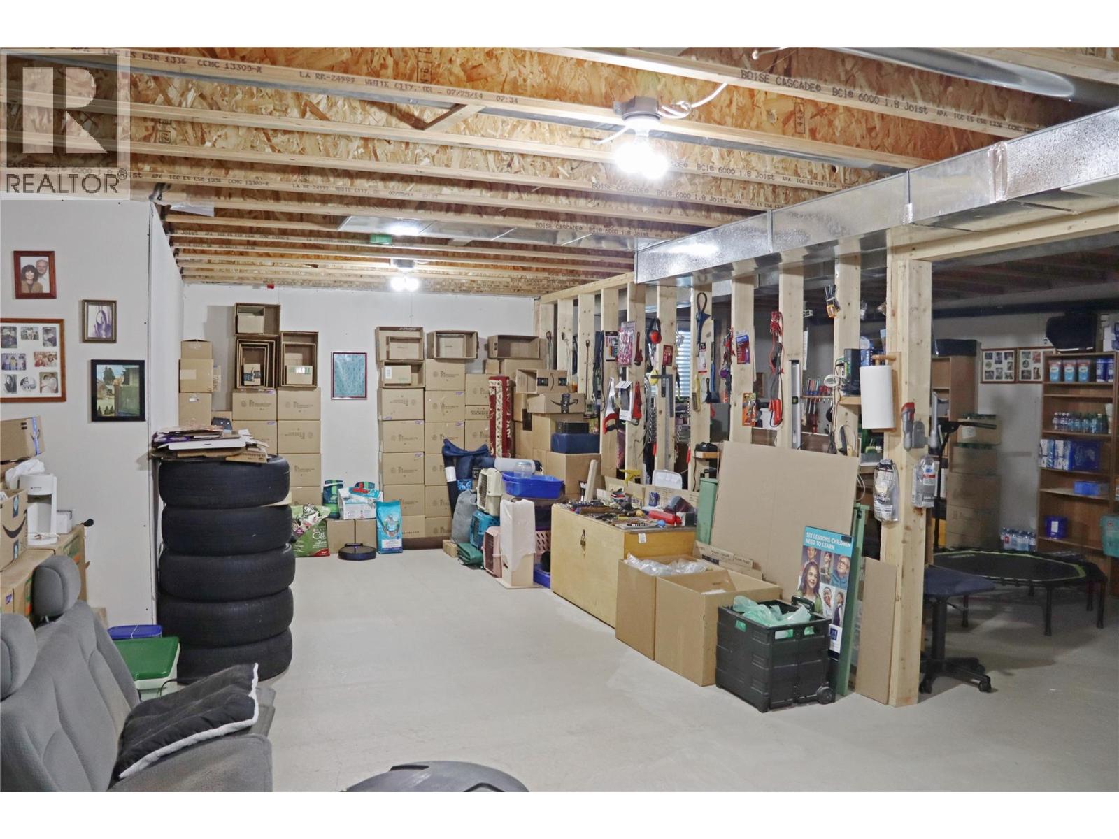 316 FENCHURCH Avenue, Princeton