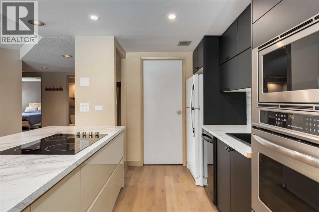 Single Family House for Sale in    Avenue SW Beltline Calgary 