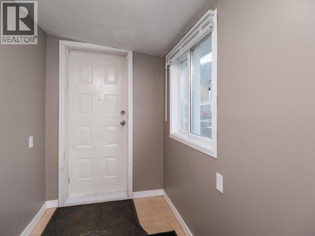 8-7 PROSPECTOR ROAD - 4