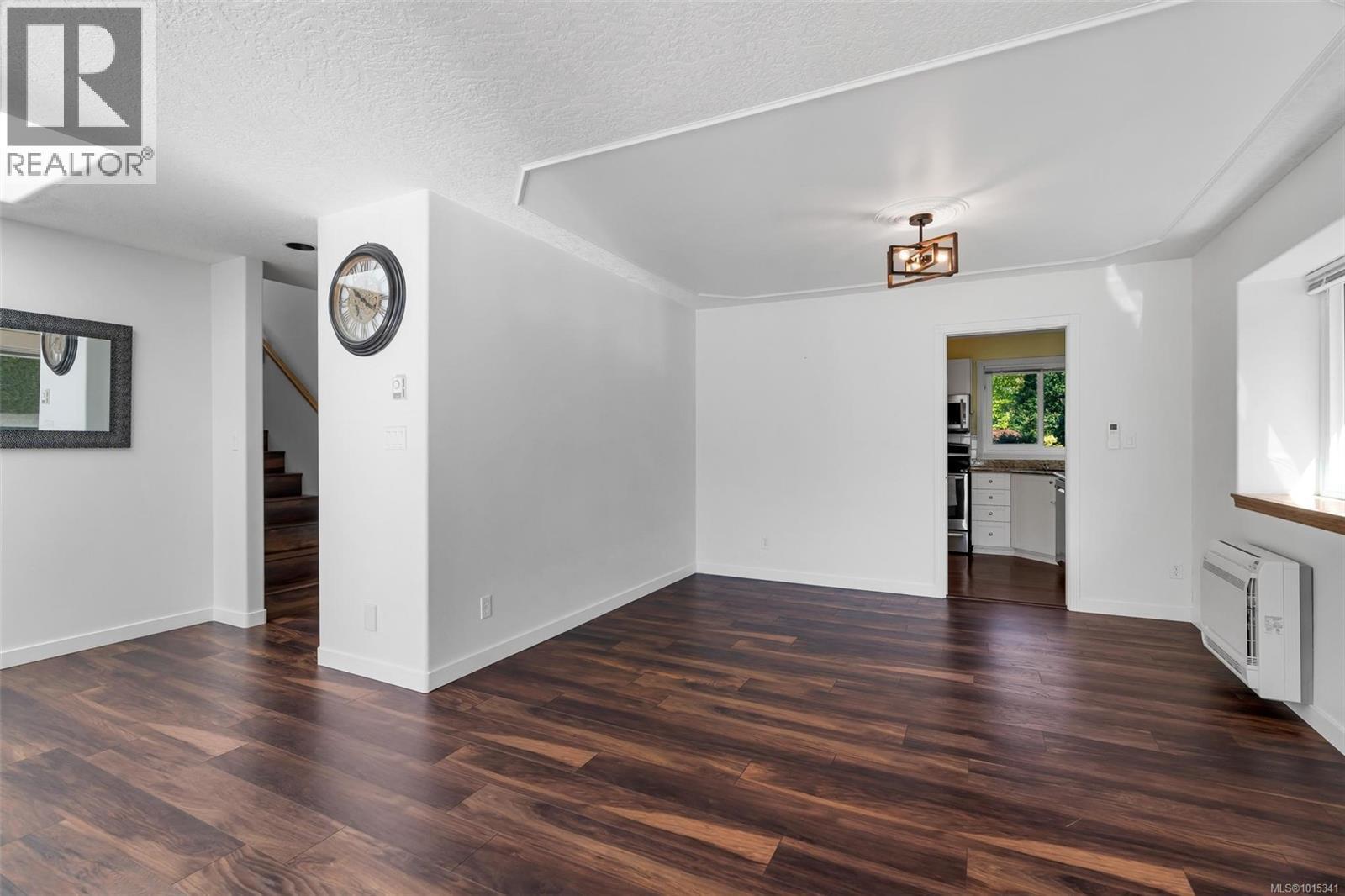  796 Worthington Place, Saanich