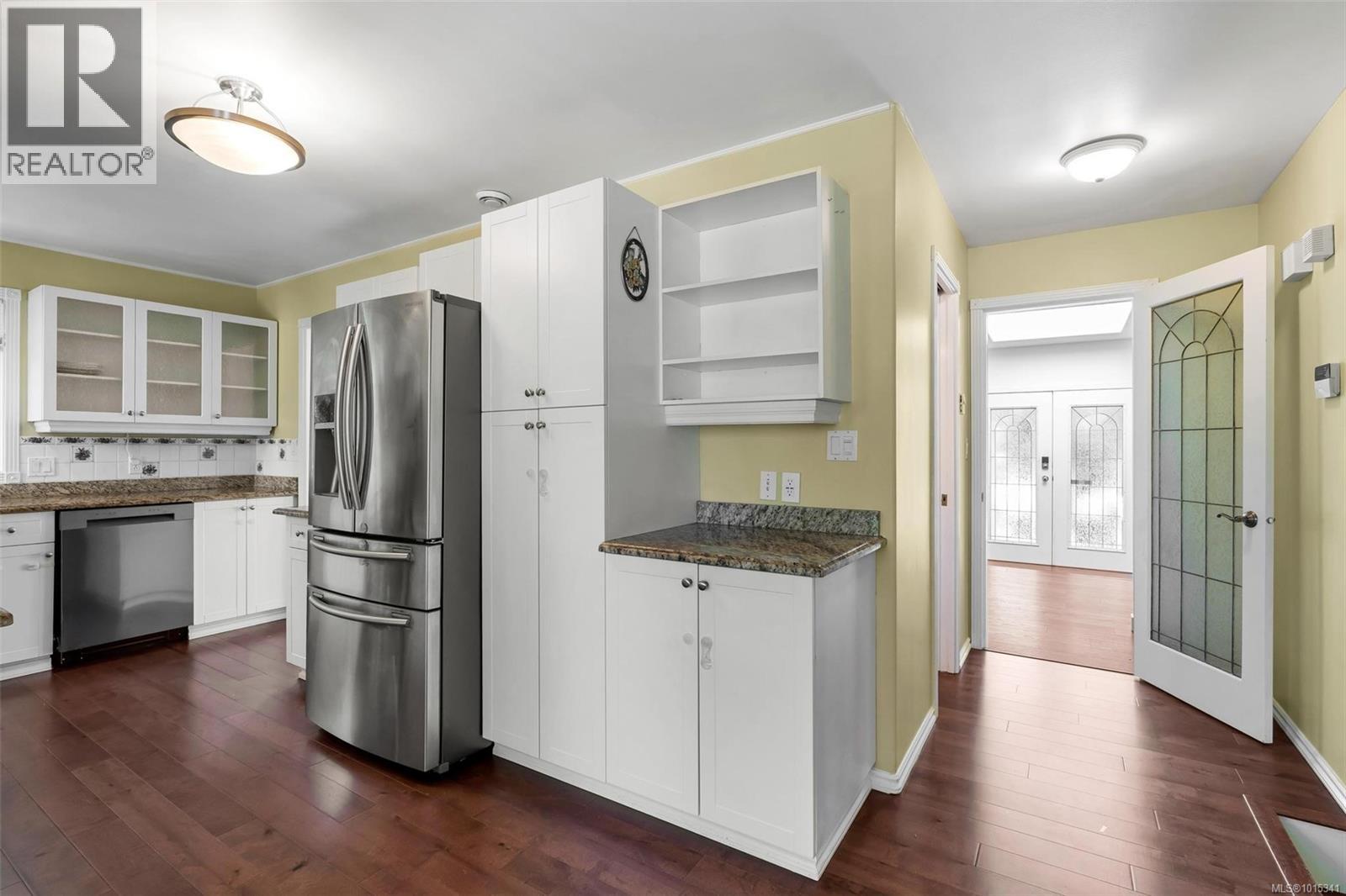  796 Worthington Place, Saanich