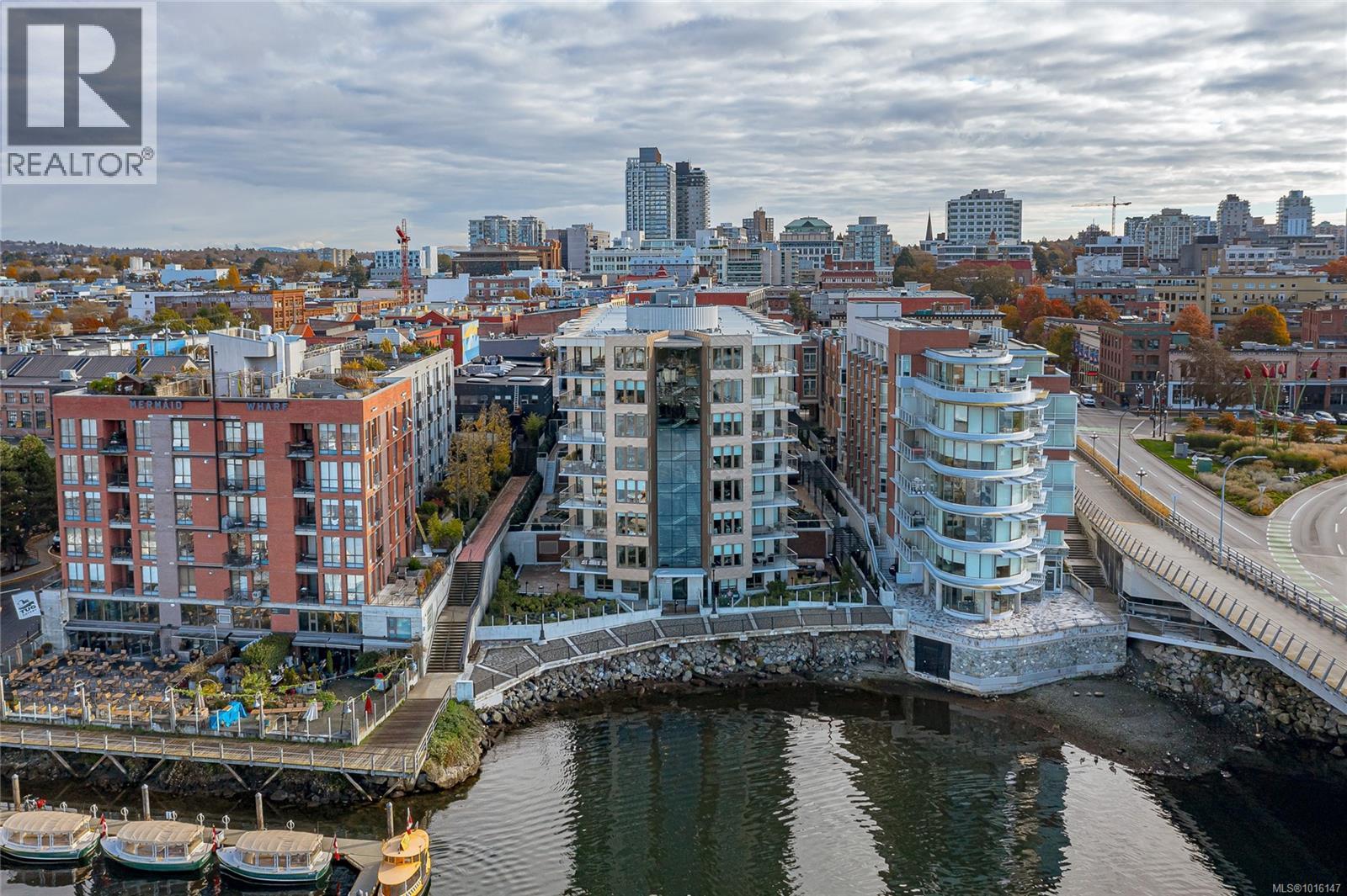 816 1628 Store Street, Victoria
