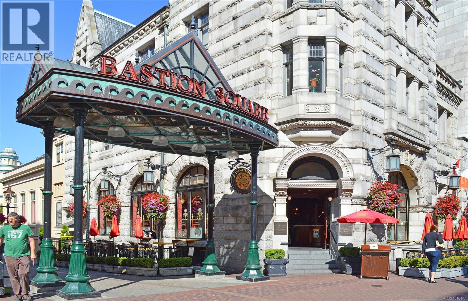 816 1628 Store Street, Victoria