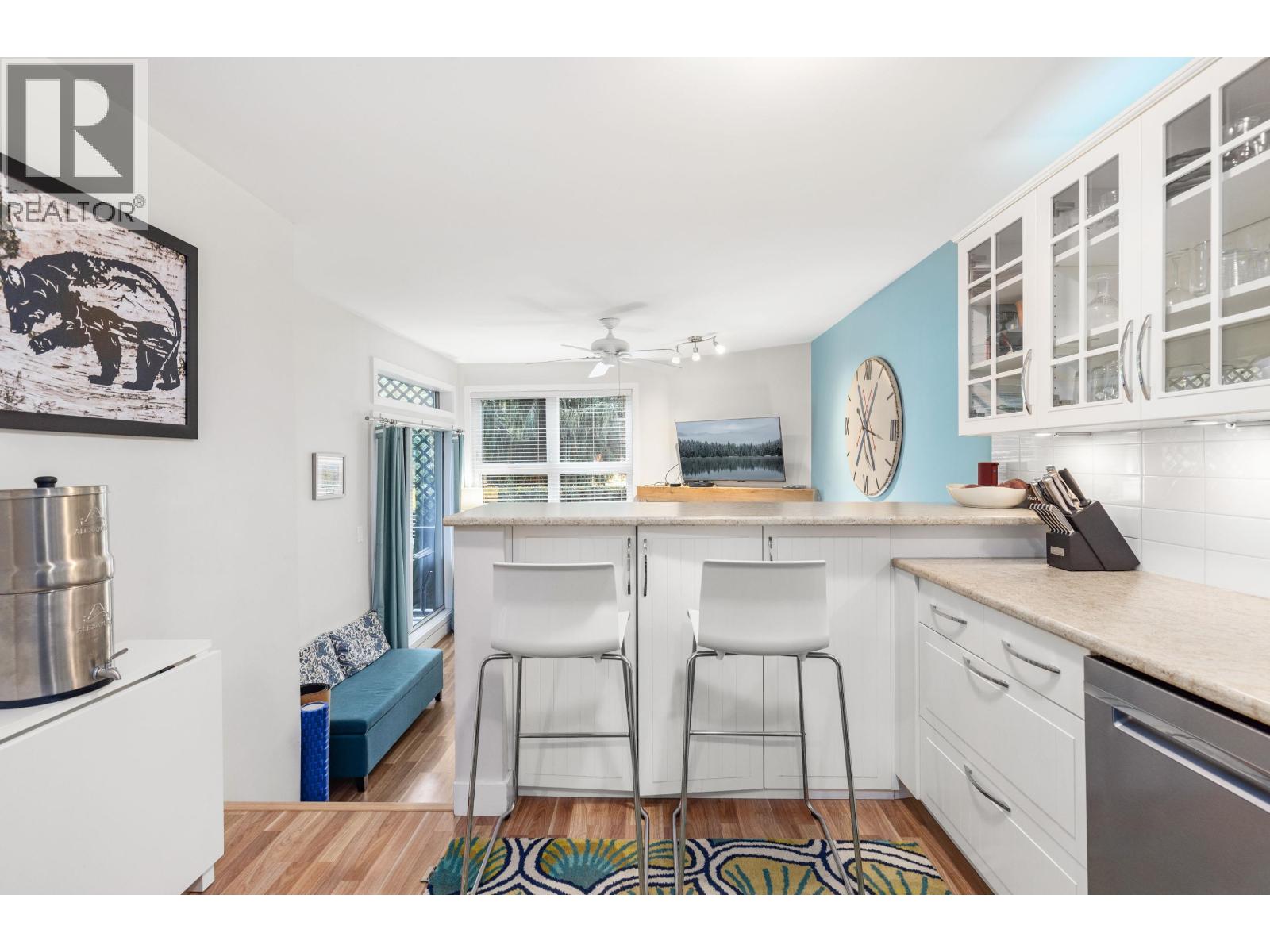 12 2213 MARMOT PLACE, Whistler