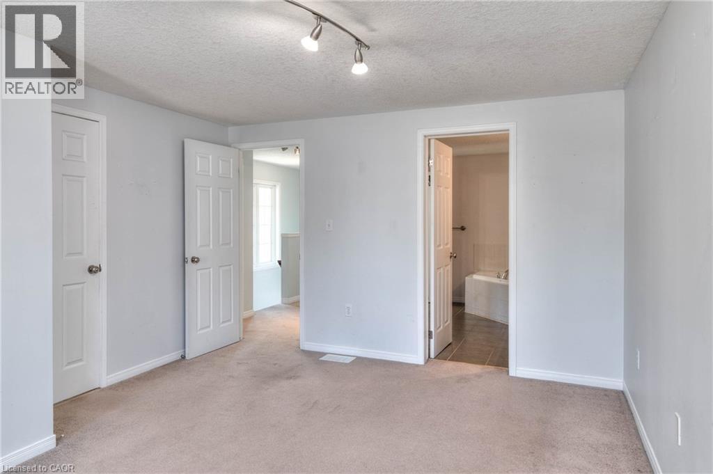 85 BANKSIDE Drive Unit# C17