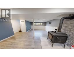 835 Spruce Avenue, 100 Mile House, BC V0K2E0 Photo 20