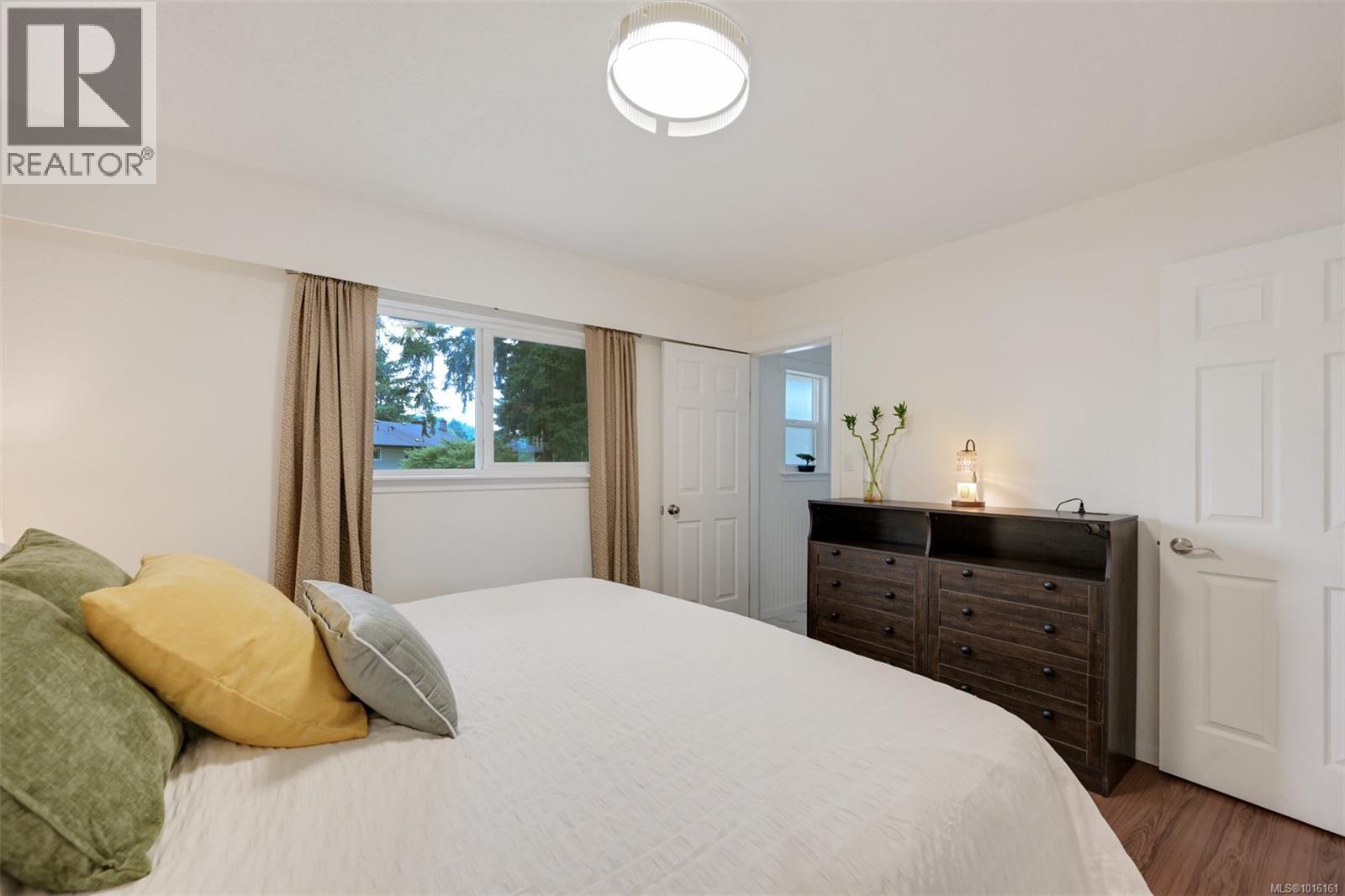  2874 Pickford Road, Colwood