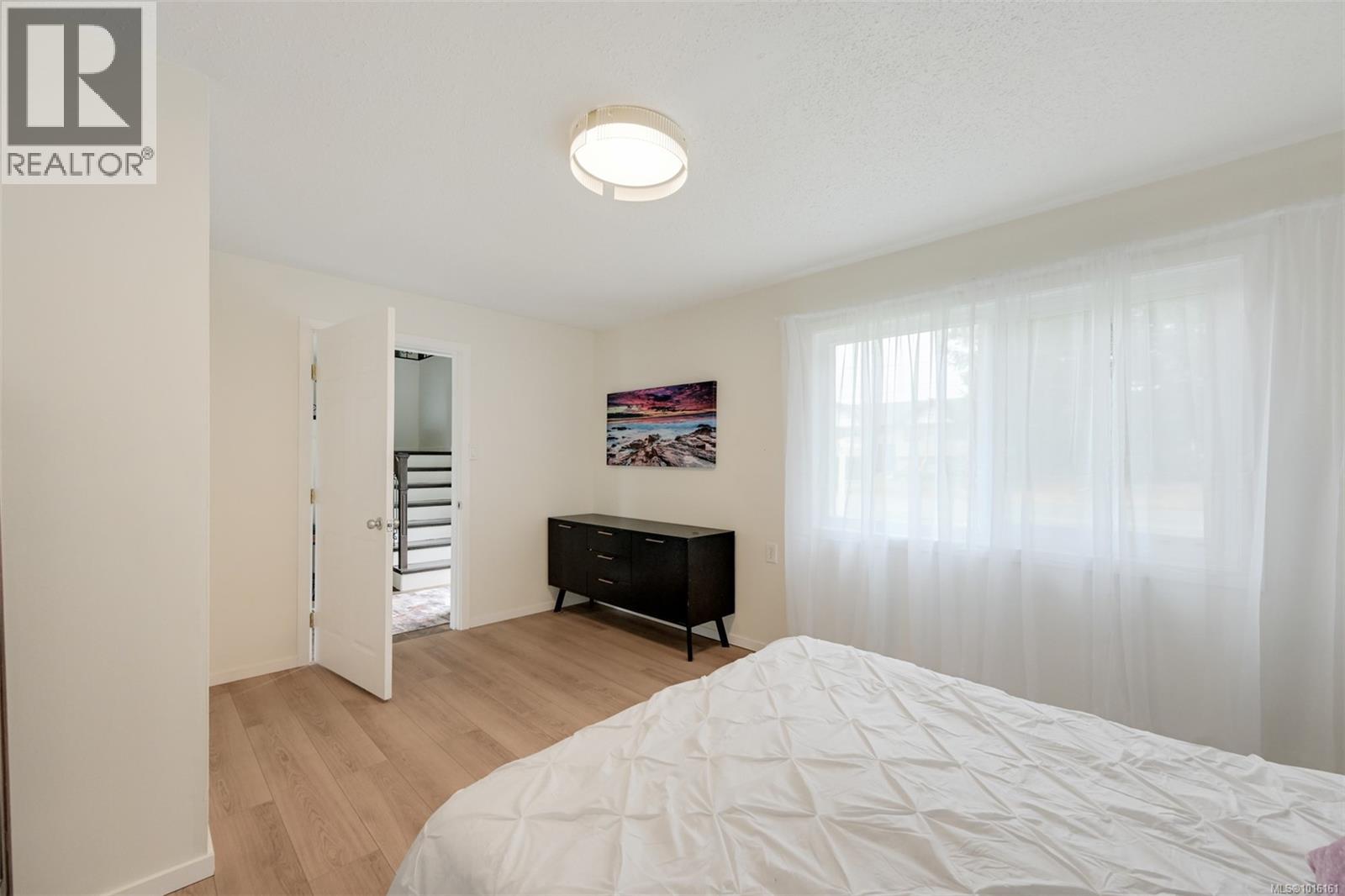  2874 Pickford Road, Colwood