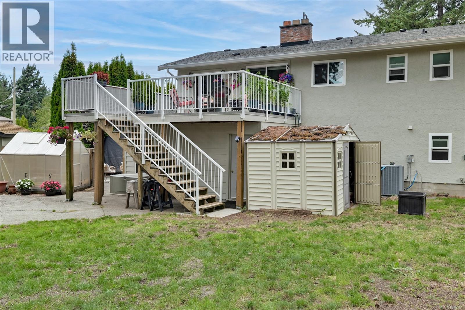  2874 Pickford Road, Colwood