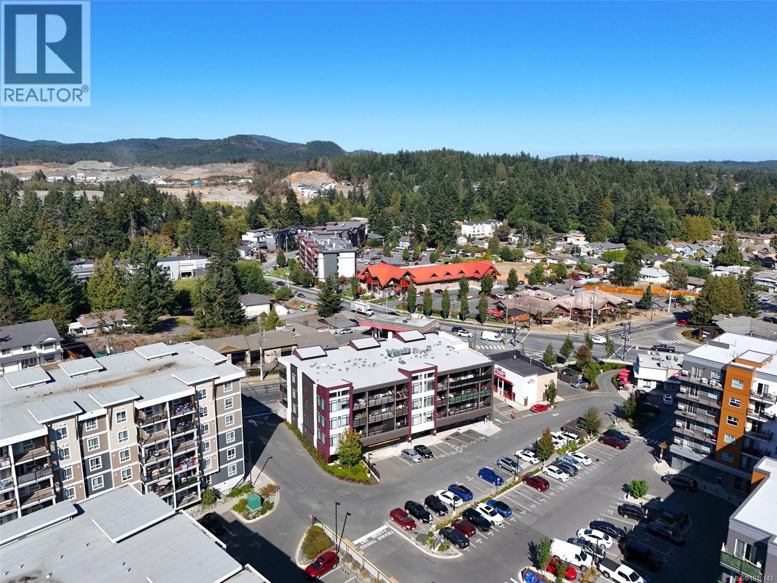 403 707 Treanor Avenue, Langford
