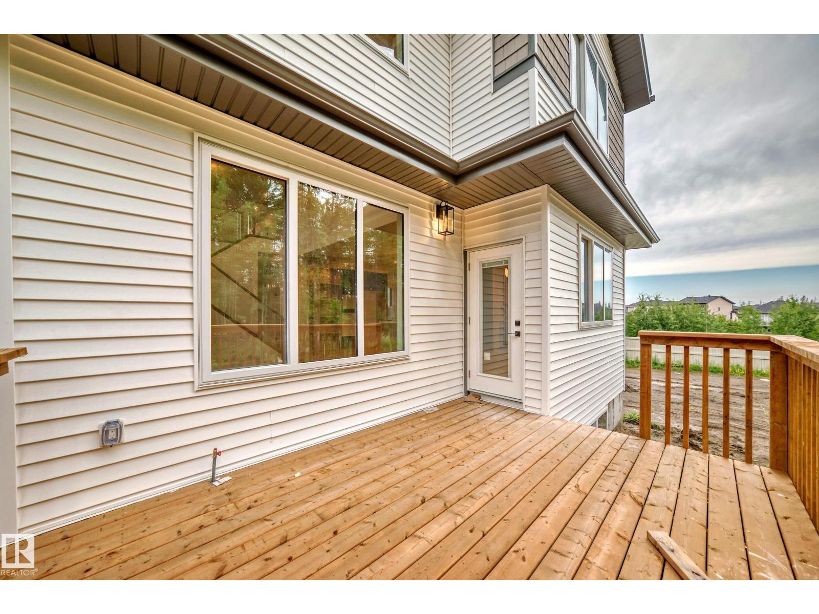 55 MEADOWGROVE LN, Spruce Grove