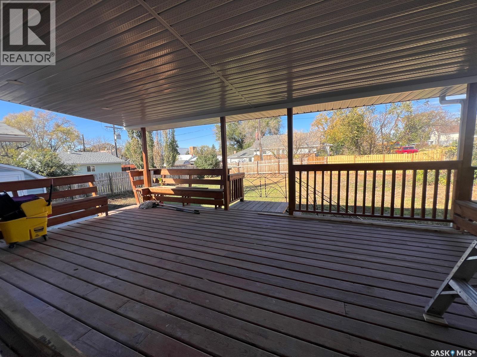 Single Family House Bungalow for Sale in  North Railway STREET E Swift Current 