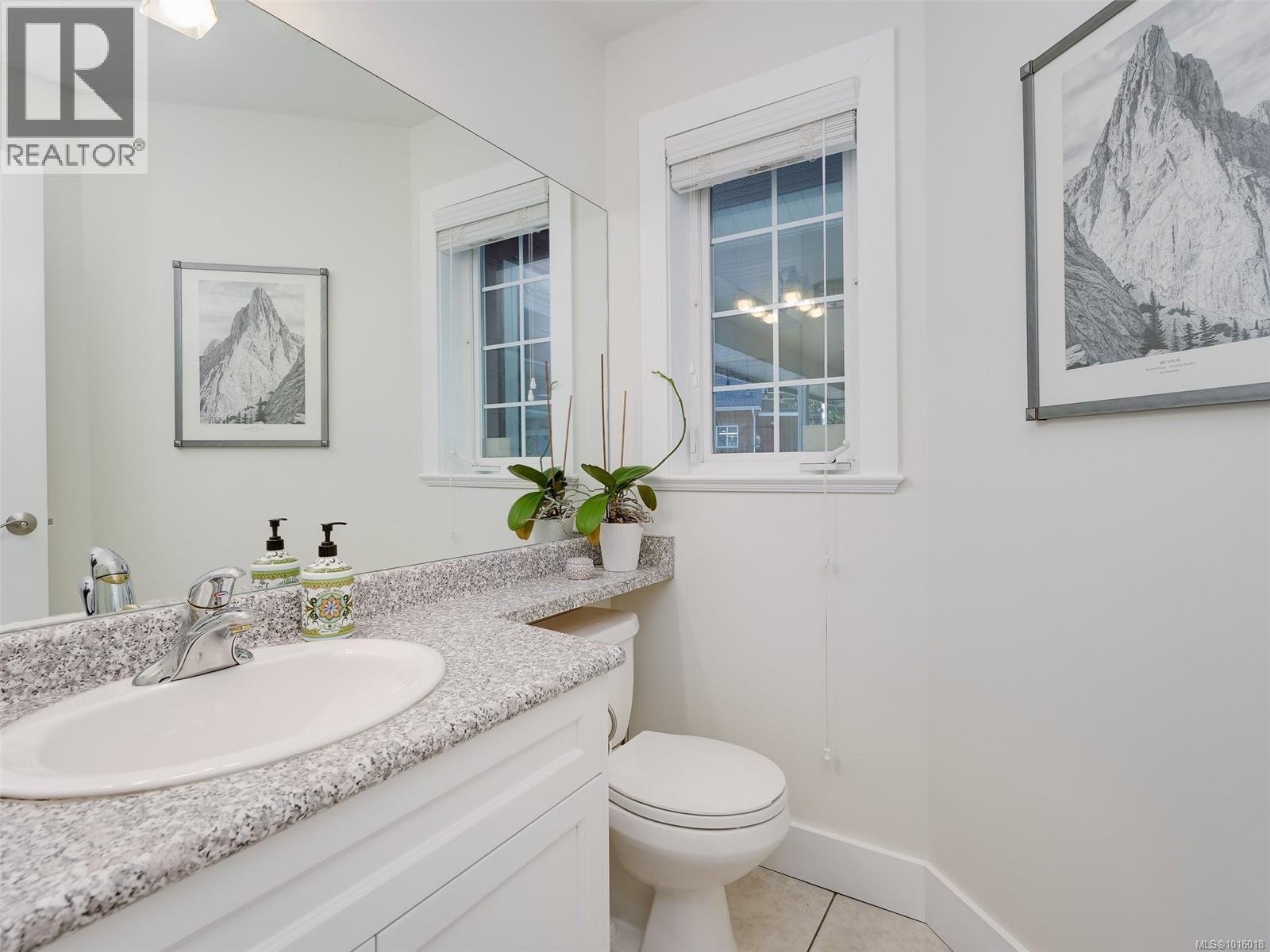  6583 Wallace Drive, Central Saanich