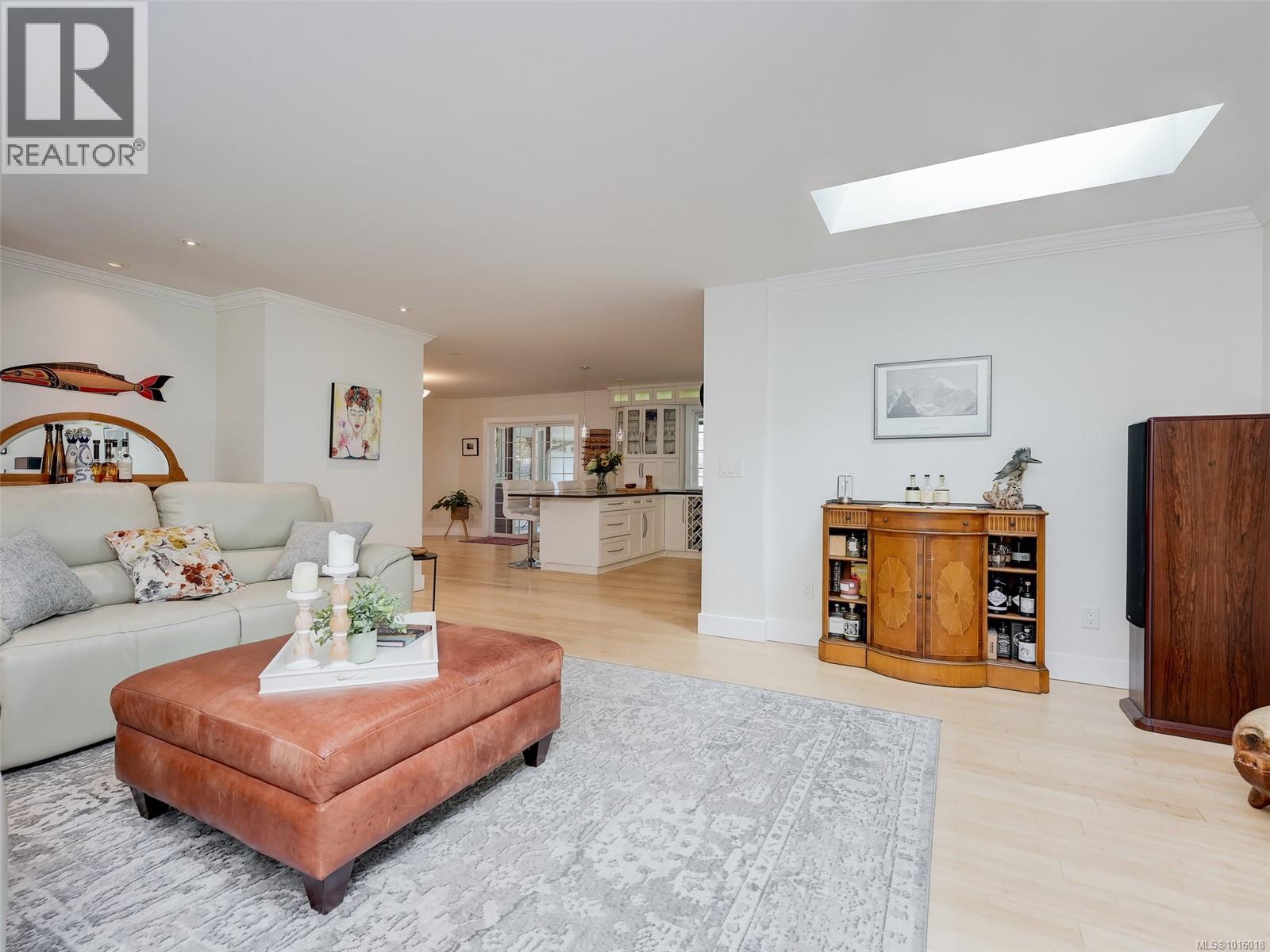  6583 Wallace Drive, Central Saanich