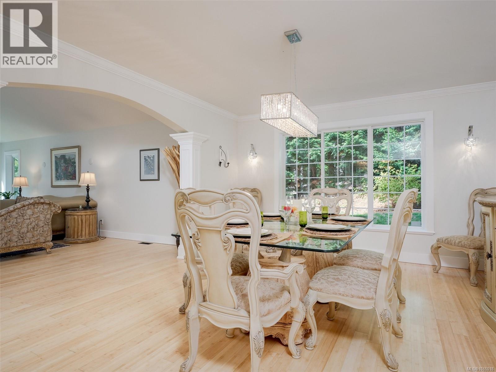  6583 Wallace Drive, Central Saanich