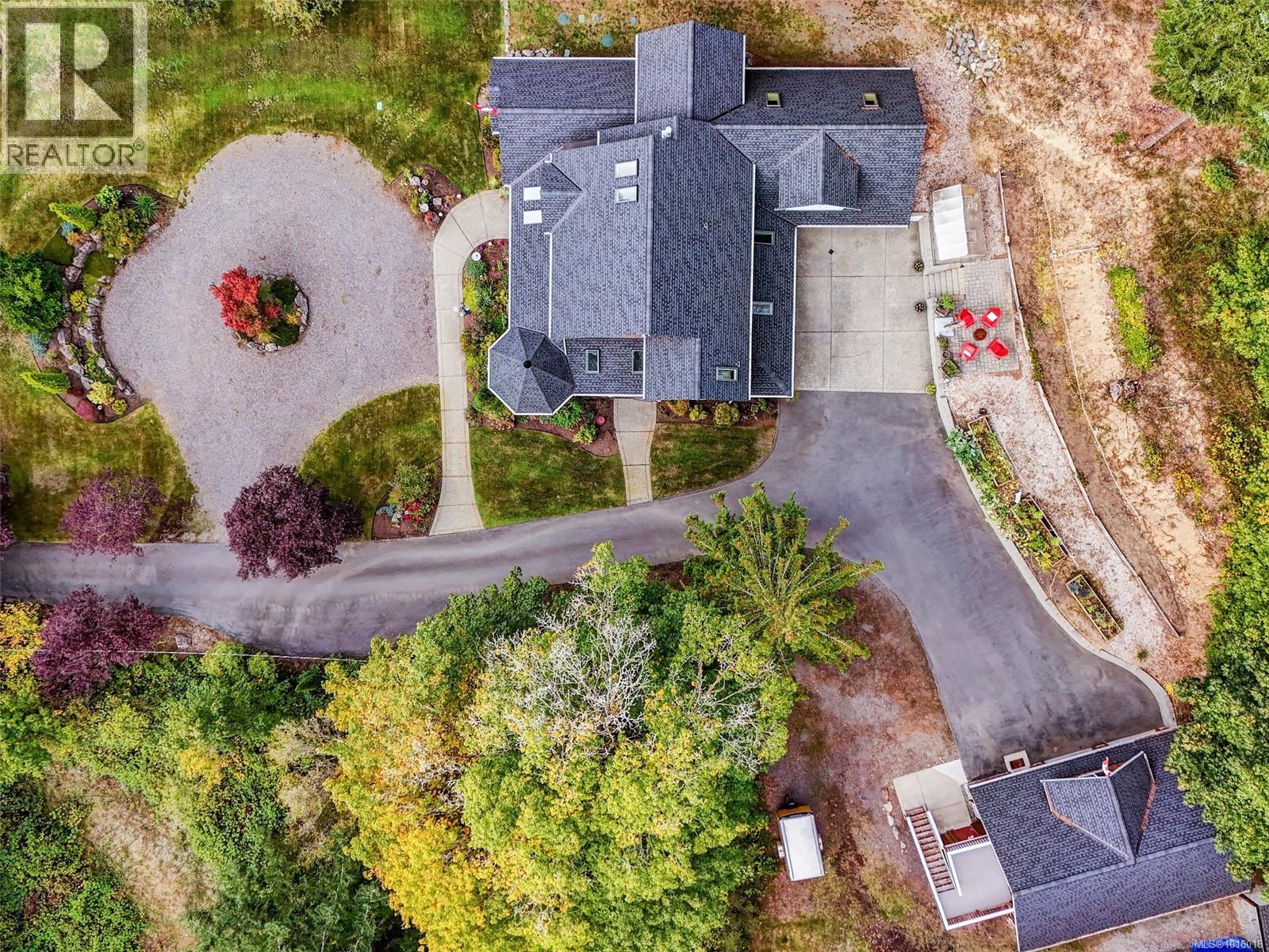  6583 Wallace Drive, Central Saanich