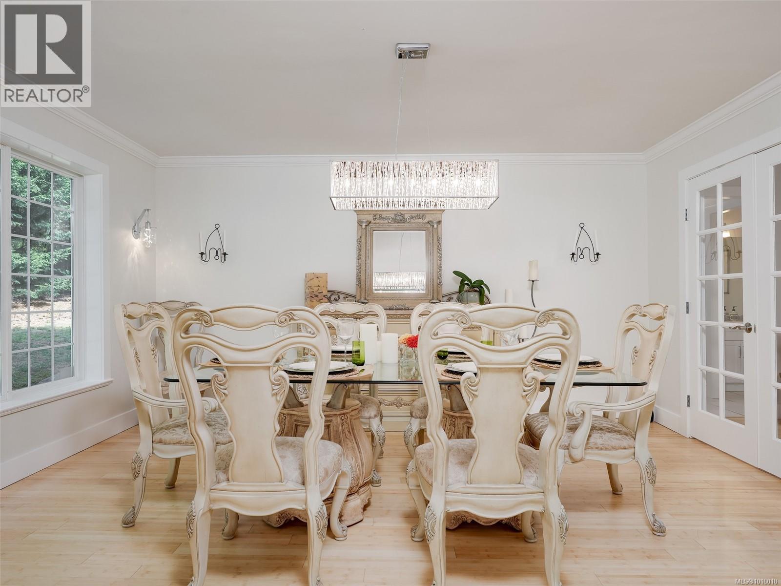  6583 Wallace Drive, Central Saanich